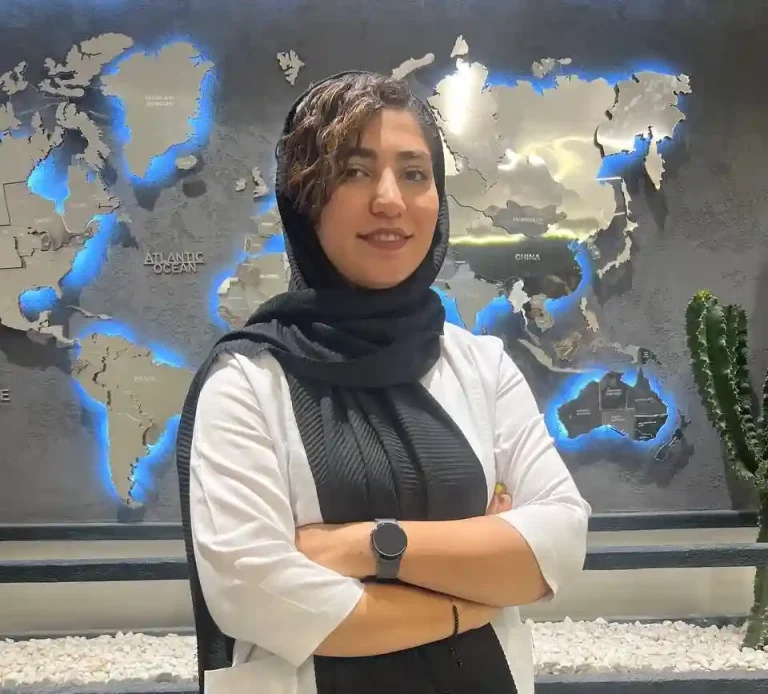 تینا نجفی